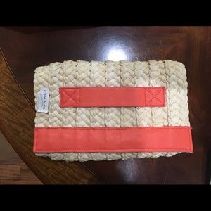 Anna and Ava straw clutch NWT